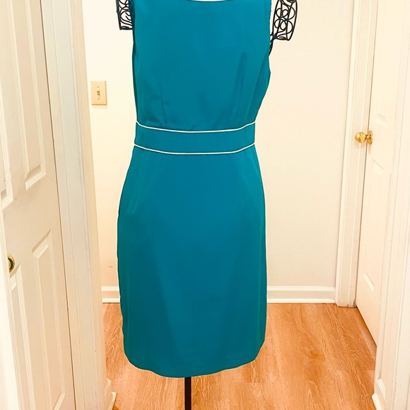 ✅BANANA REPUBLIC midi dress - Picture 4 of 8